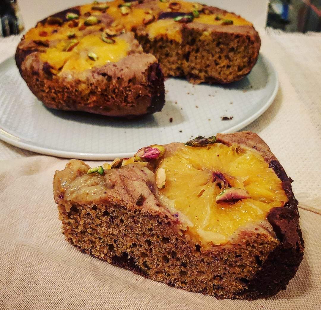 torta rovesciata arancia, pistacchi e cacao